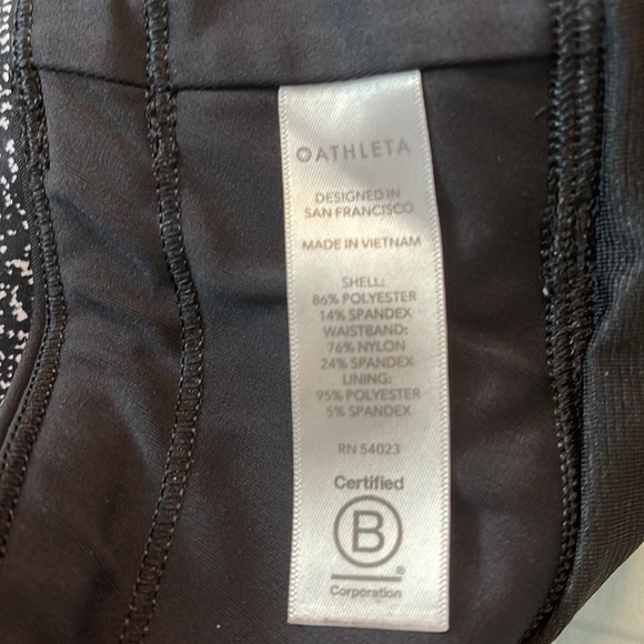 Athleta Printed Run With It Shorts 3" - Picture 6 of 10